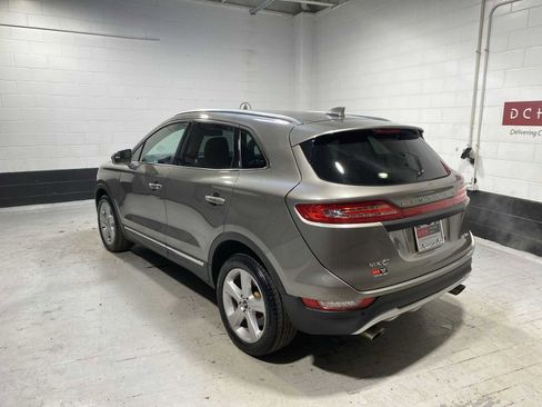 Used 2017 Lincoln MKC Premiere image 4