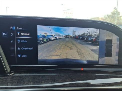 Used 2023 Cadillac Escalade ESV Premium Luxury image 30