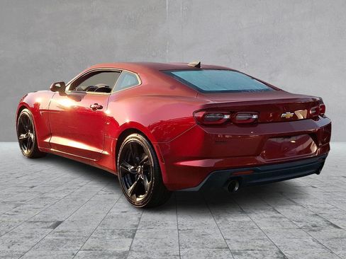 Used 2019 Chevrolet Camaro LT RWD image 6