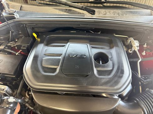 Used 2020 Jeep Grand Cherokee Altitude RWD image 34