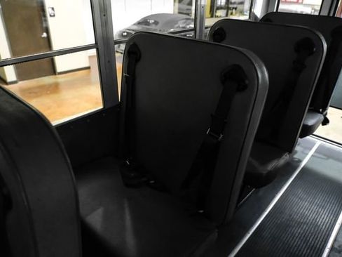 Used 2007 Chevrolet Express 3500 w/ School Bus Package RWD image 31