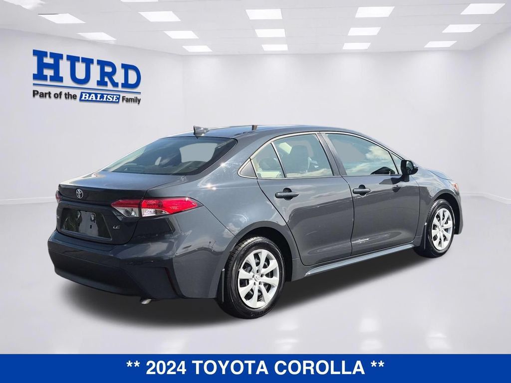 Used 2024 Toyota Corolla LE FWD image 3