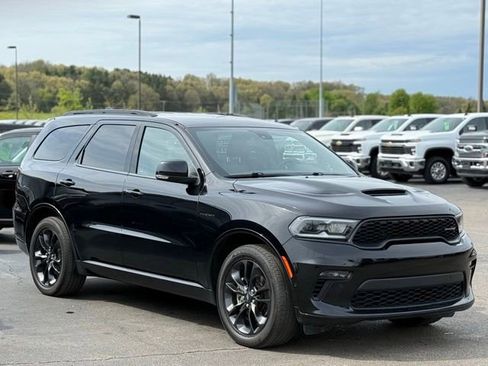 Used 2022 Dodge Durango R/T w/ Blacktop Package AWD/4WD image 41