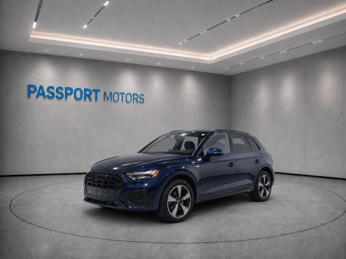 Used 2023 Audi Q5 2.0T Premium Plus w/ Premium Plus Package AWD/4WD image 4