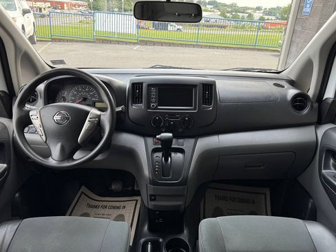 Used 2020 Nissan NV200 SV w/ Back Door Glass Package FWD image 7