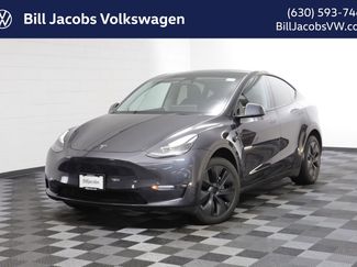 Used 2024 Tesla Model Y Long Range video 1