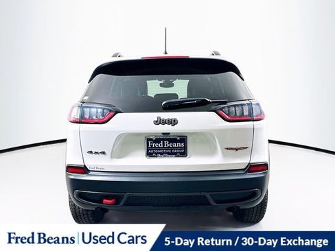 Used 2022 Jeep Cherokee Trailhawk w/ Premium Leather Package AWD/4WD image 7