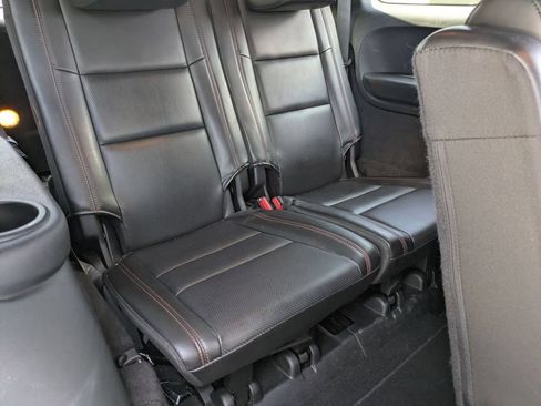 Used 2025 Dodge Durango GT AWD/4WD image 29