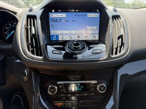 Used 2016 Ford Escape Titanium image 36