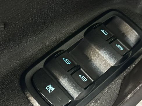 Used 2019 Ford Fiesta SE FWD image 14