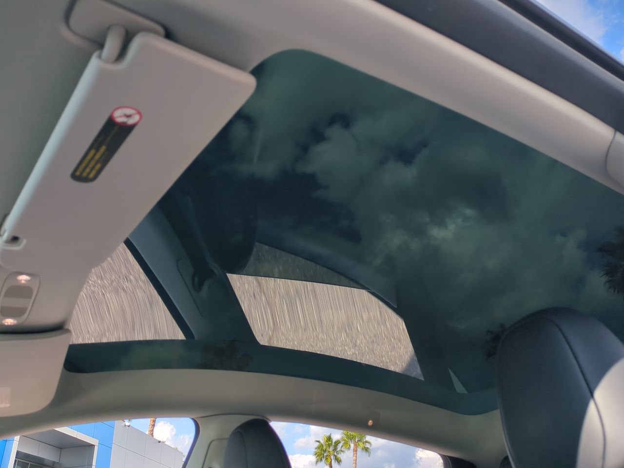 Used 2023 Tesla Model Y Long Range AWD/4WD image 18