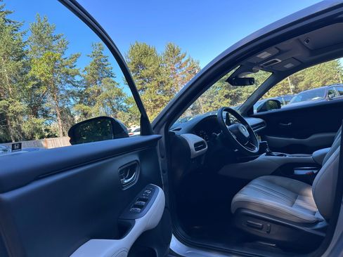 New 2025 Honda HR-V EX-L image 23