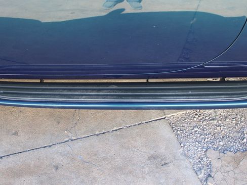 Used 2005 Chevrolet SSR w/ Preferred Equipment Group image 36