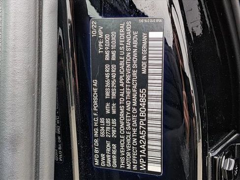 Used 2023 Porsche Macan image 28