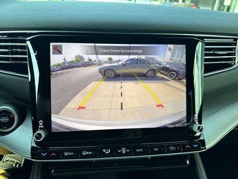 New 2026 Jeep Grand Wagoneer Limited w/ HD Trailer Tow Package AWD/4WD image 23