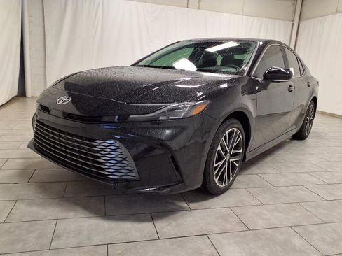 New 2026 Toyota Camry XLE AWD/4WD image 3