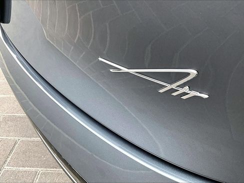 Used 2025 Lucid Air Pure RWD image 8