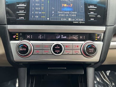 Used 2016 Subaru Outback 2.5i Limited image 29