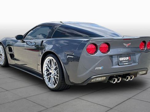 Used 2009 Chevrolet Corvette ZR1 w/ Preferred Equipment Group RWD image 11
