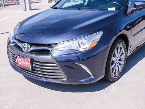 Used 2017 Toyota Camry XLE w/ Convenience Package FWD image 11