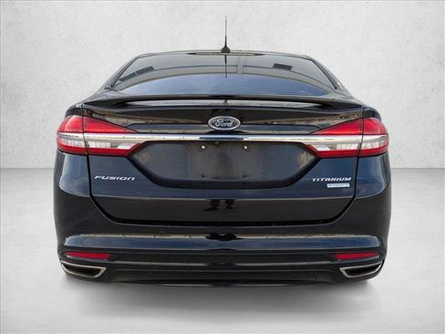 Used 2017 Ford Fusion Titanium image 7