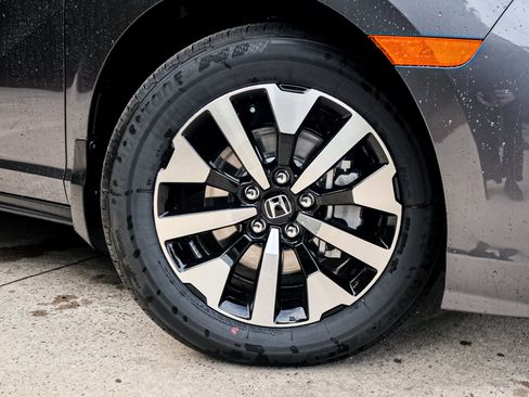 New 2026 Honda Odyssey EX-L image 13
