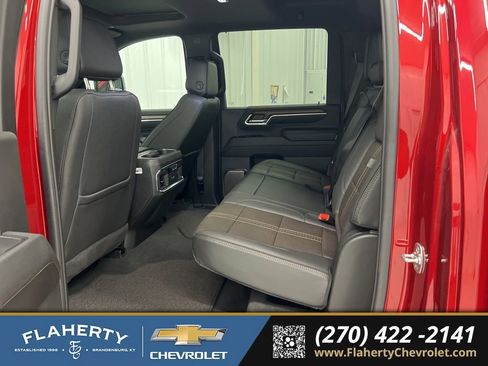 Used 2025 Chevrolet Silverado 3500 High Country w/ Technology Package image 11