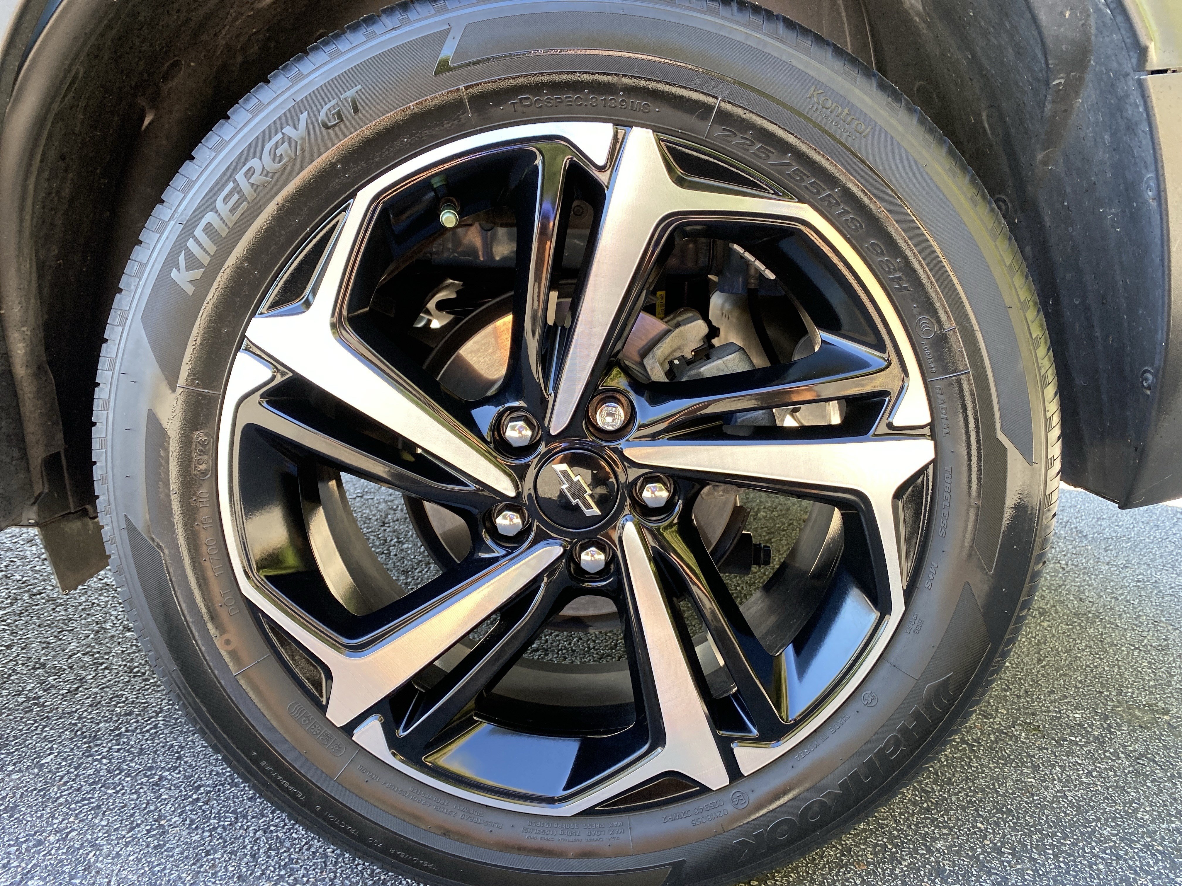 Used 2023 Chevrolet TrailBlazer RS w/ Sun and Liftgate Package AWD/4WD image 16