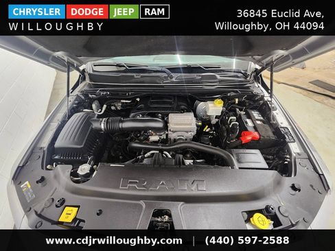 Used 2023 RAM 1500 Laramie AWD/4WD image 38