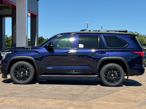 New 2026 Toyota Sequoia Limited AWD/4WD image 7