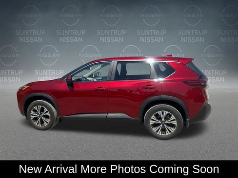 Used 2023 Nissan Rogue SV AWD/4WD image 2