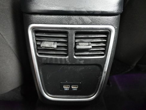 Used 2023 Dodge Charger SXT RWD image 14