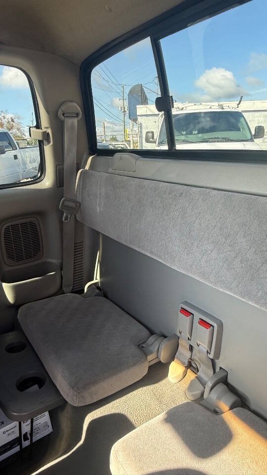 Used 2003 Toyota Tacoma PreRunner RWD image 38