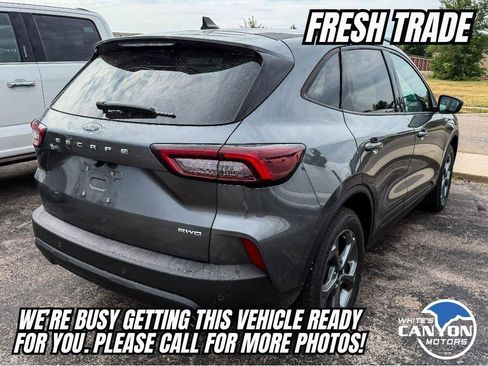 Used 2025 Ford Escape ST-Line w/ Tech Pack #1 AWD/4WD image 2