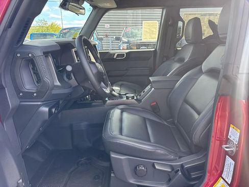 New 2025 Ford Bronco Big Bend w/ Black Diamond Package image 13