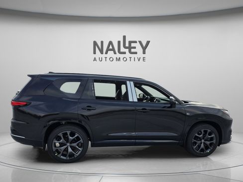 New 2026 Lexus TX 500h AWD image 8