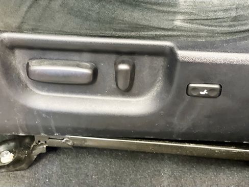 Used 2022 Toyota Sequoia TRD Sport image 15