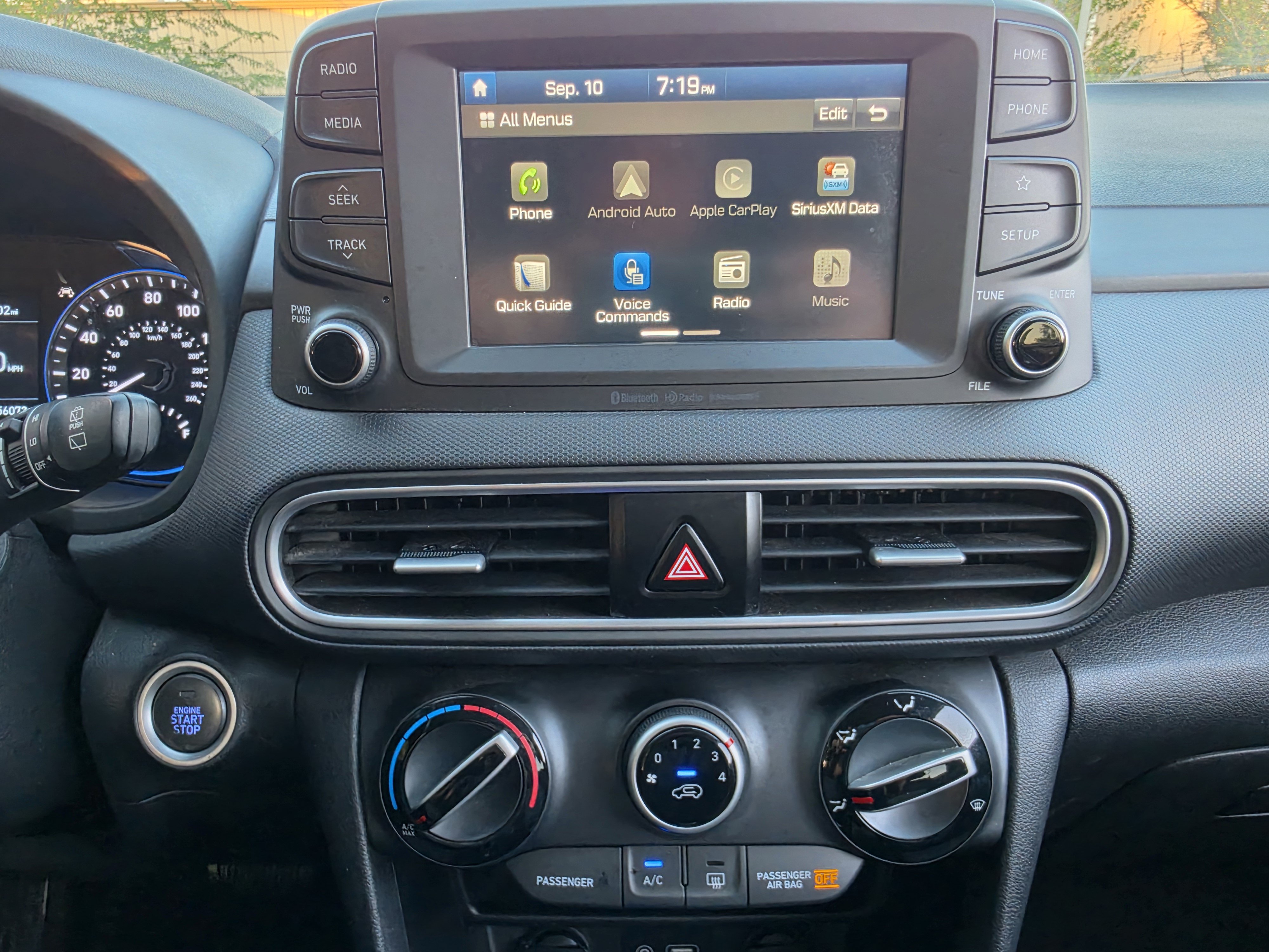 Used 2021 Hyundai Kona SEL FWD image 29