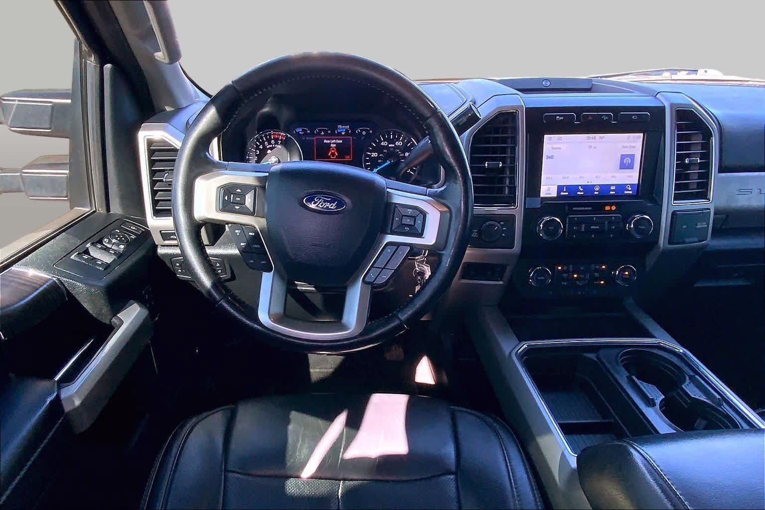 Used 2021 Ford F250 Lariat w/ Lariat Value Package AWD/4WD image 6