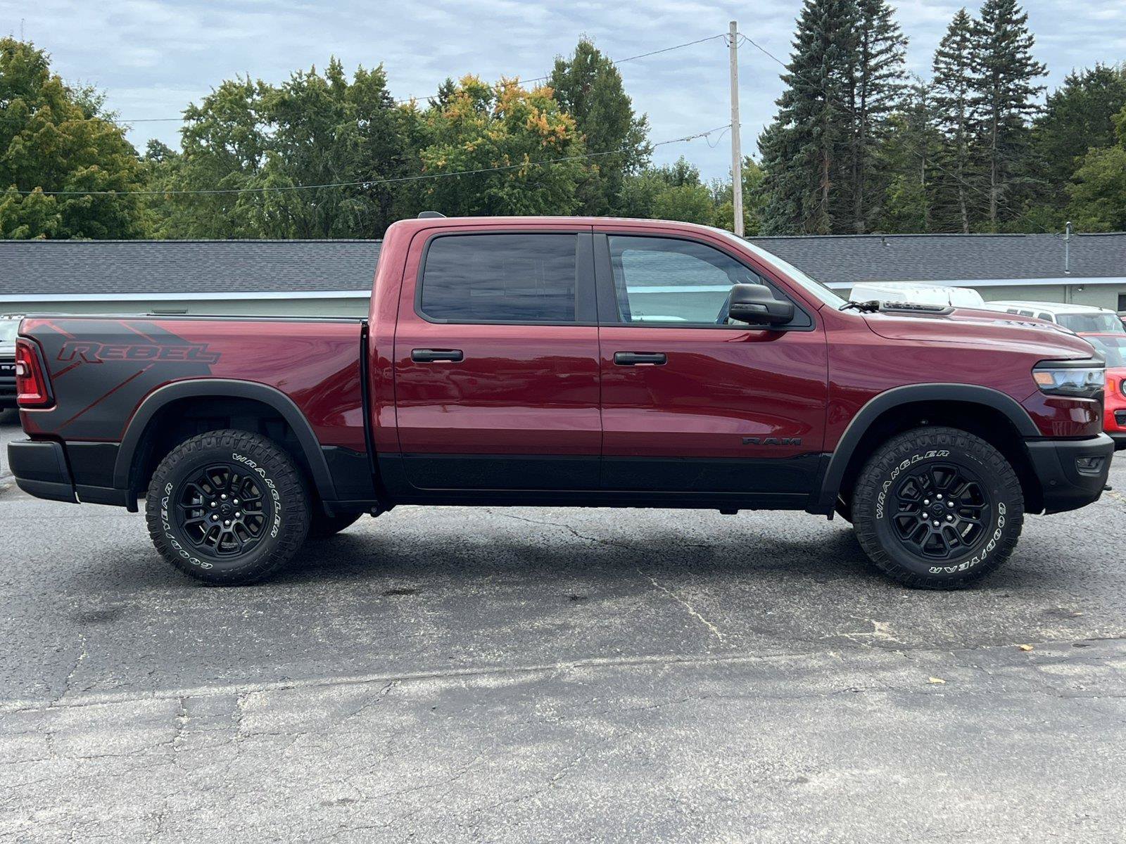 Used 2025 RAM 1500 Rebel w/ Rebel Level 1 Equipment Group AWD/4WD image 45