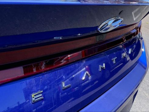 Used 2023 Hyundai Elantra SEL w/ Convenience Package FWD image 29