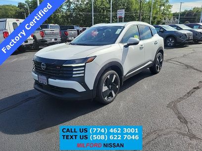 Used 2025 Nissan Kicks SR