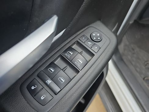 Used 2022 RAM 1500 Big Horn AWD/4WD image 55