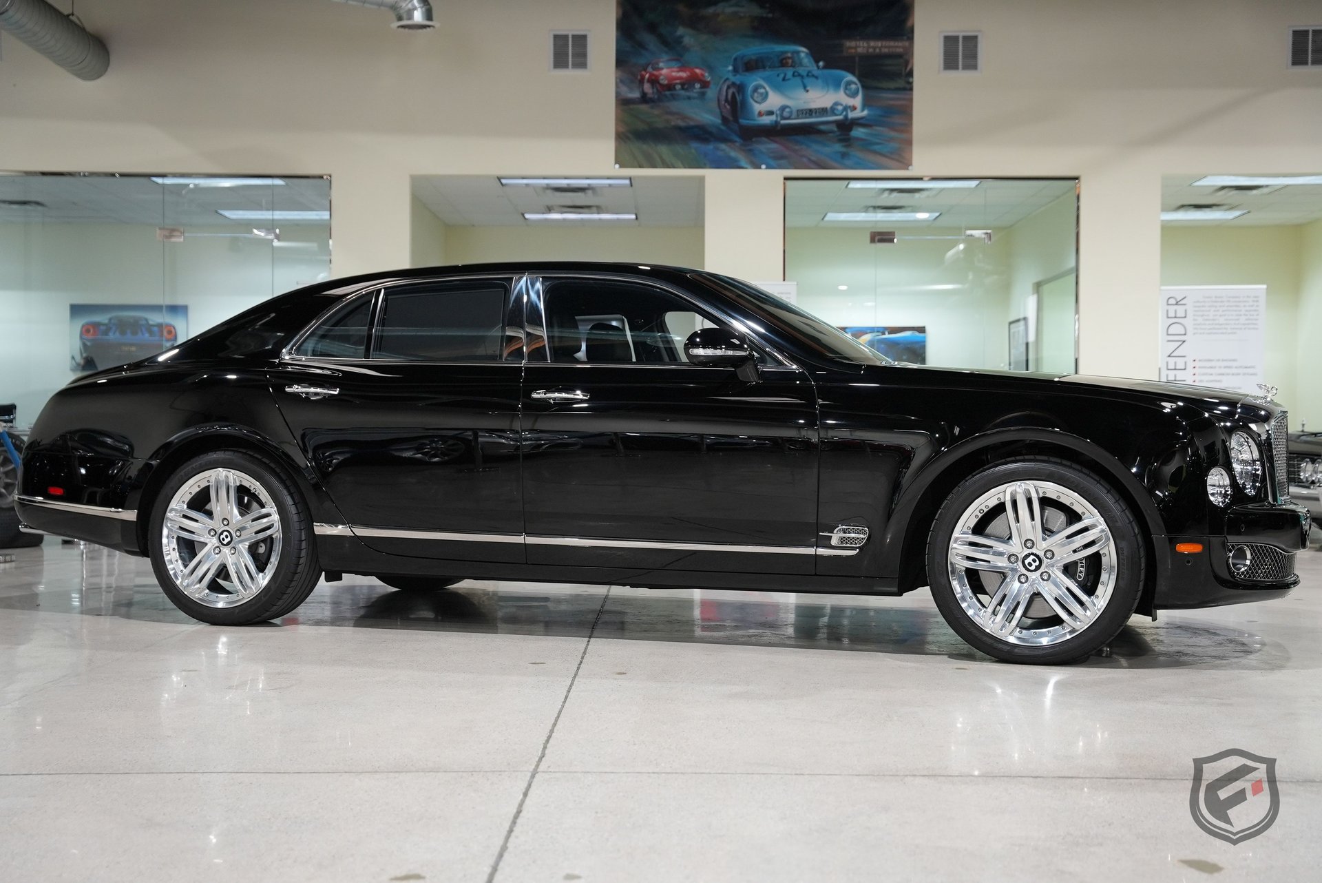 Used 2012 Bentley Mulsanne RWD image 1