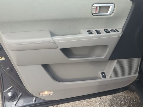 Used 2015 Honda Pilot SE image 16