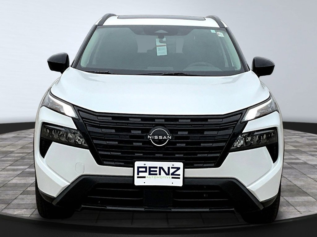 New 2026 Nissan Rogue Dark Armor AWD/4WD image 2