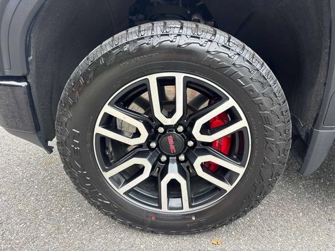 Used 2019 GMC Sierra 1500 AT4 w/ AT4 Premium Package AWD/4WD image 10