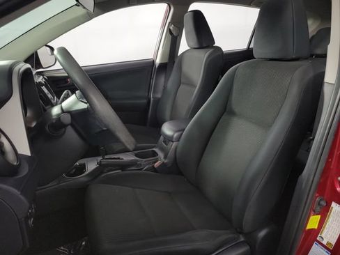 Used 2018 Toyota RAV4 LE w/ All Weather Liner Package AWD/4WD image 12