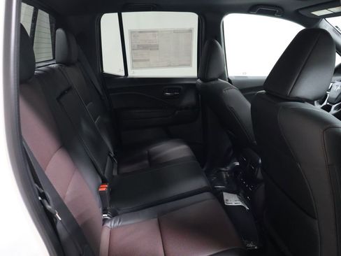 New 2026 Honda Ridgeline Black Edition image 15