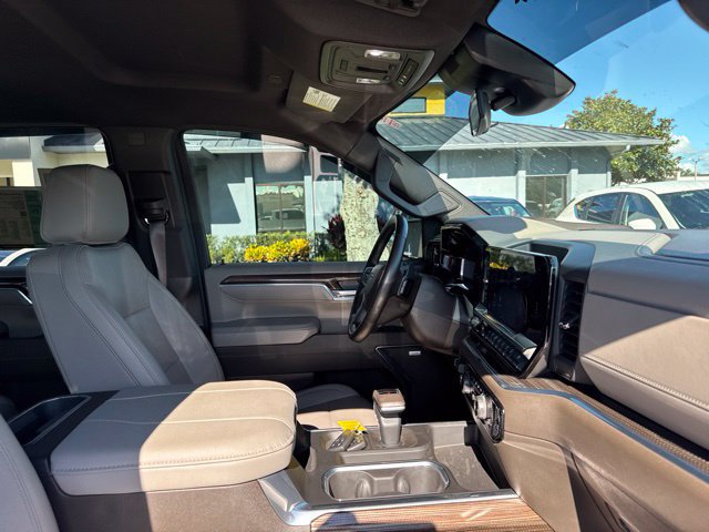 Used 2024 Chevrolet Silverado 1500 RST AWD/4WD image 11